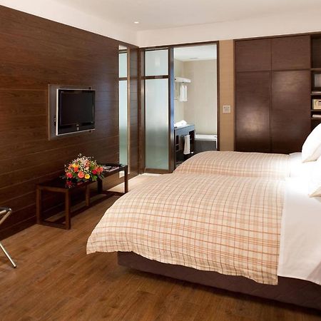 Four Points By Sheraton Lhasa Bagian luar foto